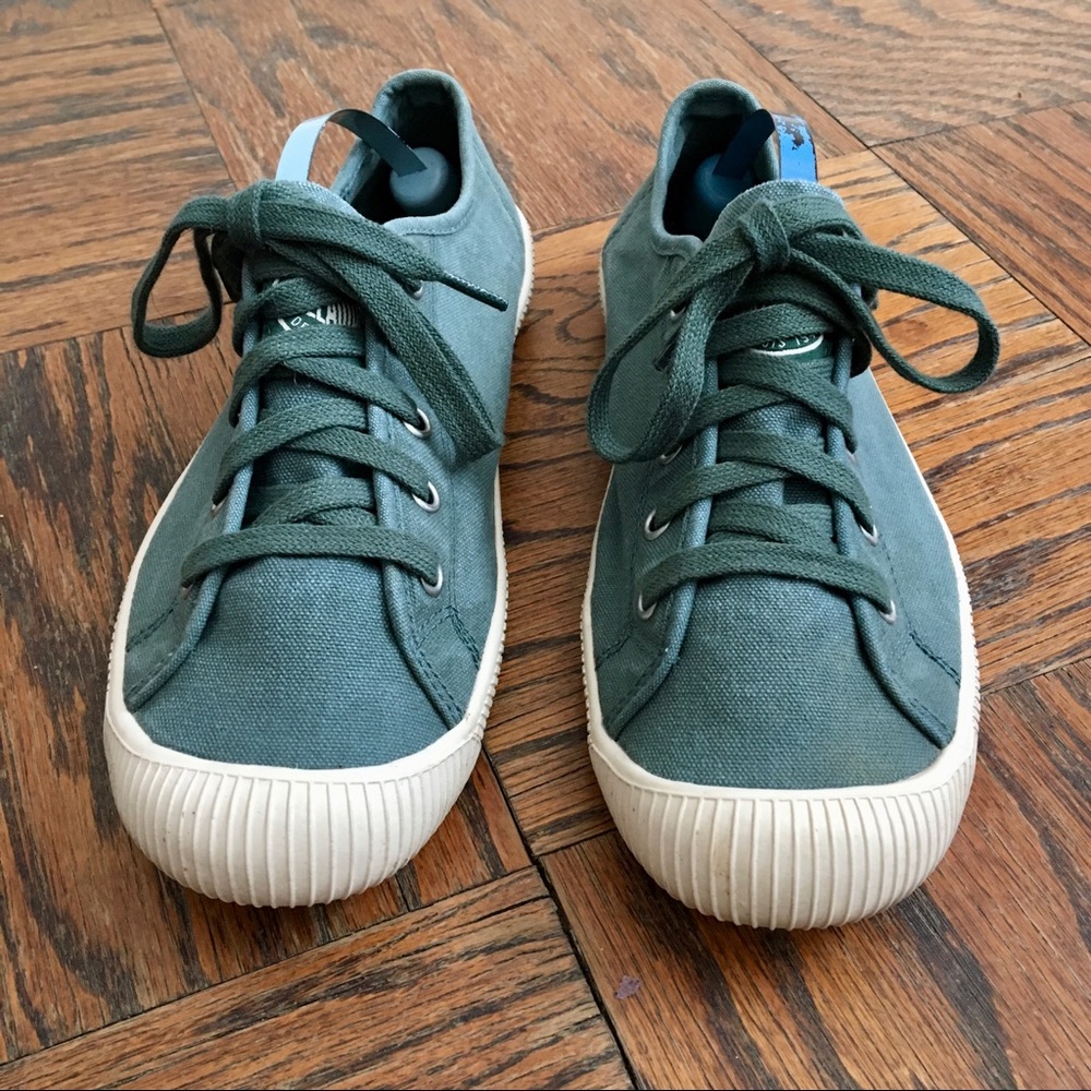 Palladium Low Tops